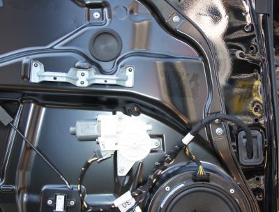 Motoras macara usa stanga spate Mercedes R-Class W251 2006-2017 A1669060501