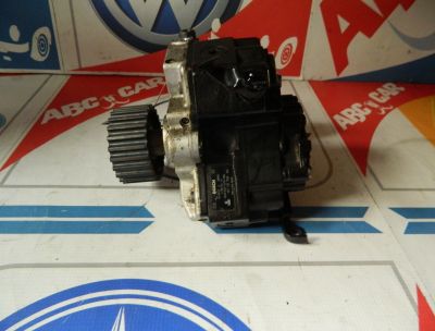 Pompa inalta presiune Audi Q7 4L cod: 057130755K