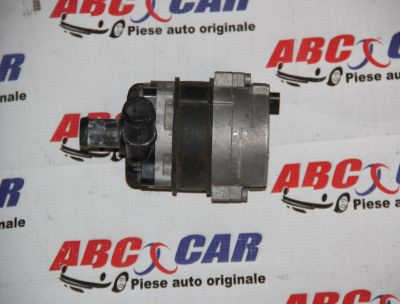 Pompa auxiliara apa Audi Q7 4L 2005-2015 7P0965567