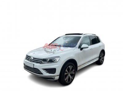 Usa stanga fata VW Touareg (7P) facelift R-Line 2014-2018