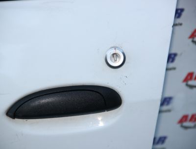 Maner exterior usa stanga fata Dacia Logan 1 VAN 2007-2013