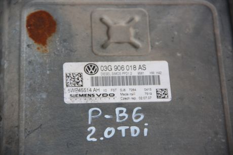 Calculator motor VW Passat B6 2005-2010 2.0 TDI 03G906018AS