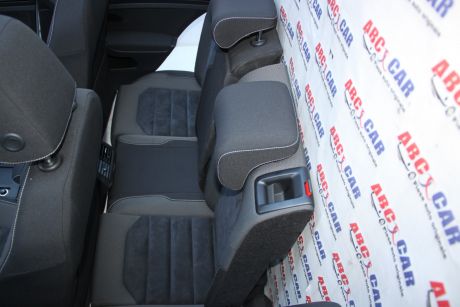 Interior textil si alcantara VW Golf 7 hatchback 2014-2020