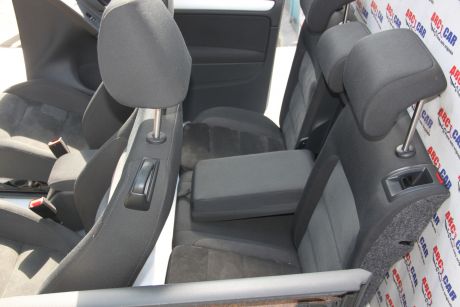 Interior textil + alcantara VW Golf 6 (model in 2 usi) 2009-2013