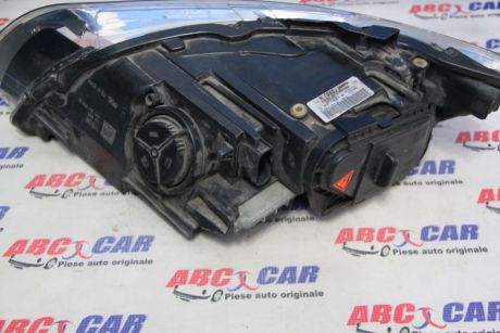 Far dreapta bi-xenon Audi Q7 4L 2005-2010 4L0941004A