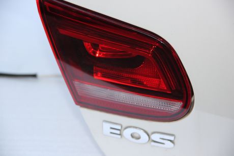 Stop stanga spate capota VW Eos (1F) facelift 2010-2015