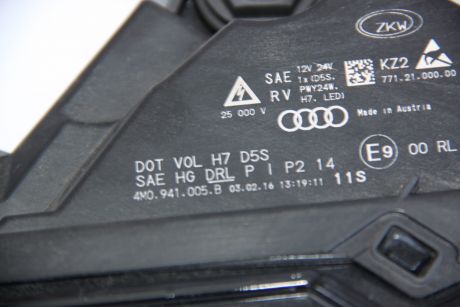 Far stanga bixenon LED (model USA) Audi Q7 4M 2016-2020 4M0941005B