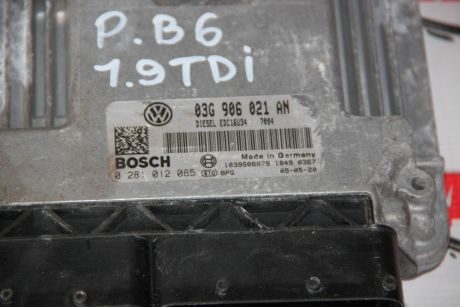 Calculator motor VW Passat B6 2005-2010 1.9 TDI 03G906021AN